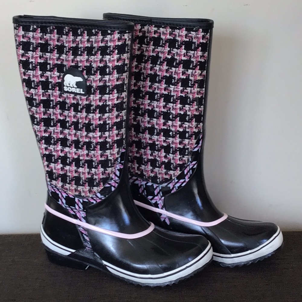 Sorel rain boots